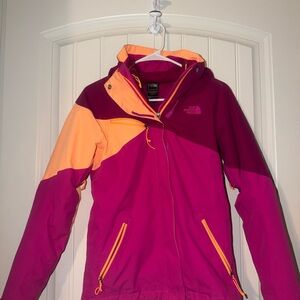 The North Face Bright Pink & Fuchsia Colorblock Jacket